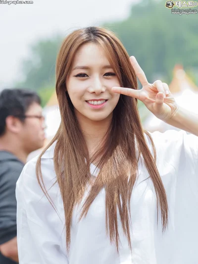 K.....o - #uji #bestie 

#koreanka