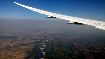 U.....r - Faktycznie trochę wody w #wisla brakuje

Przy okazji #samolotowykonkurs ;...