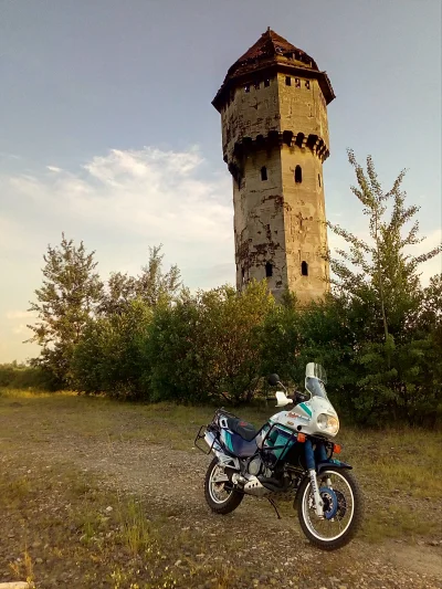 DrHeinzDundersztyc - Moja Tereska (｡◕‿‿◕｡)
Wcześniej jeździłem 154 konnym motocyklem...
