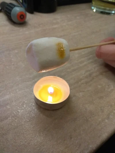 AdamES - #gotujzwykopem #marshmallow #lidl 
Trzeba sobie jakoś radzić :-)