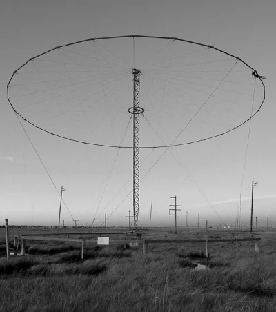 A.....3 - #antena #krotkofalarstwo #radiokomunikacja 
Ciekawa antena :)
