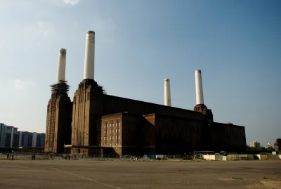 babisuk - Elektrownia Battersea w Londyńskiej dzielnicy Chelsea. Uznawana za najwięks...