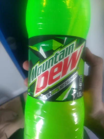 wensz - Mirki, kupiłem dzisiaj mój ulubiony cukrowy ulepek zwany Mountain Dew, w pośp...