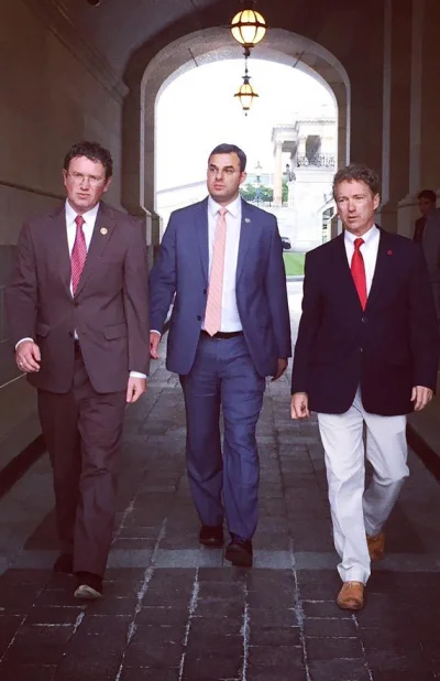 WezelGordyjski - Thomas Massie, Justin Amash i Rand Paul opuszczają Senat po pomyślny...
