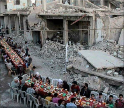 w.....a - #syria #syriaspam #islam 
Iftar (posiłek w Ramadanie jedzony o zachodzie s...