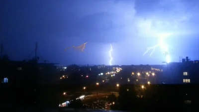 TypowyPolskiFaszysta - Zajebista była #burza 

#krakow #stormiscoming