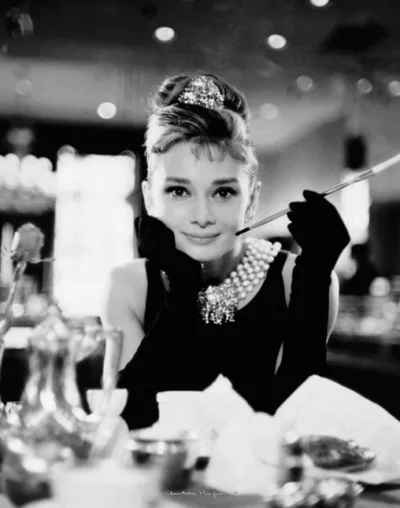 strangetime - audrey hepburn >>>> marilyn. normalni plusują, reszta nara