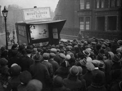Pshemeck - Kino uliczne. Nowy film o Myszce Miki wchodzi do "kin" ;)
Londyn 1931 rok...