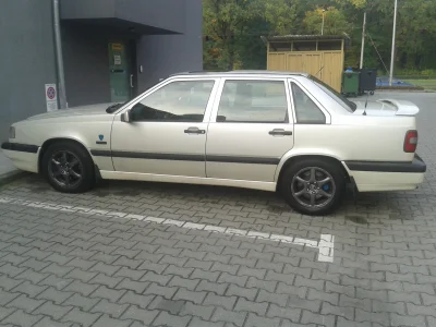 DuszaJestChaosem - Jeżdżę ostatnio na zmianę Volvo 850 2.5 benzyna i Corsą C 1.0 benz...