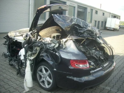 Mithrindil - Avant Cabrio ktoś?



http://otomoto.pl/audi-a4-2-0-tdi-avant-C34800410....