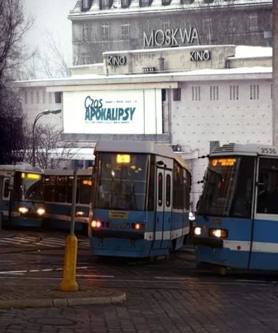 Adaslaw - Jakiś student Akademii Sztuk Pięknych we Wrocławiu na swoją pracę dyplomową...