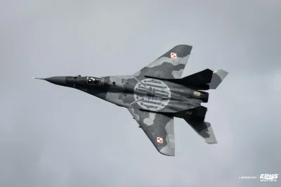 s.....w - 40 lat temu (6 października 1977) nastąpił oblot myśliwca MiG-29
#ciekawost...