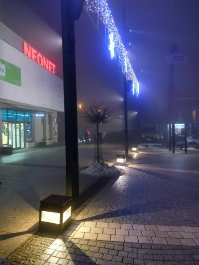 badylord - niezłą dziś mamy mgle w #jaworzno

#wosp #zdjecie #fotografia #redminote2
