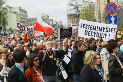 Rzeczpospolita_pl - Abstrakcje feministek - Filip Memches o walce z zakazem aborcji #...