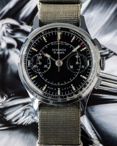 w.....r - Ehh, nie ma piękniejszego radzieckiego zegarka. 
#zegarki #zegarkiboners #...