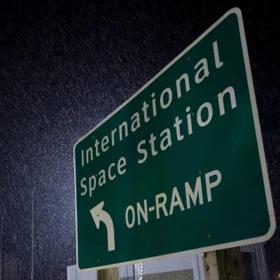 O.....Y - Znak znajdujący się w kompleksie startowym NASA w Wallops w USA ʕ•ᴥ•ʔ

#k...