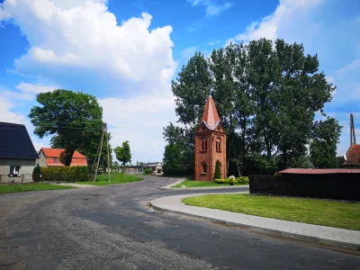 k.....z - Katedra Notre-Dame. Jak widać po pożarze niewiele z niej zostało.