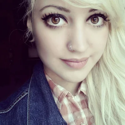 Jasiex - Them eyes _ #ladnapani #blondynka #oczyboners