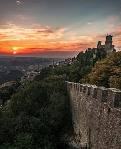 CoolHunters___PL - San Marino
#podroze #podrozujzwykopem #earthporn #fotografia #san...