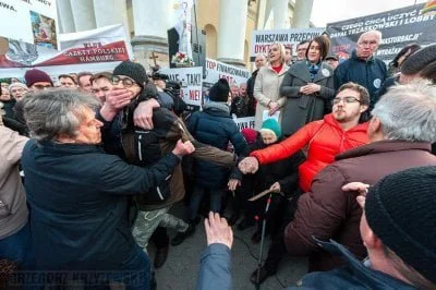 Andreth - Hmm, jak to się stało, że tego zachowania zaniepokojonych rodziców (co praw...