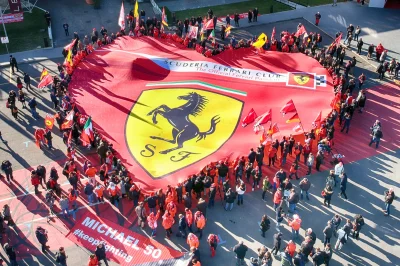 autogenpl - Z okazji urodzin Schumachera fabryczne muzeum Ferrari otworzyło wystawę "...