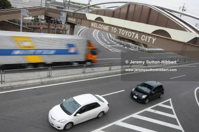 Budo - Wrzucę taką ciekawostkę- w Japonii znajduje się miasto Toyota City, które nazw...