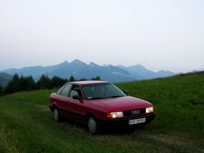 TypowyPolskiFaszysta - @Sport_Freak: audi 80 b3/b4. Za 5k to już jakiegoś 2.0(B3), 2....