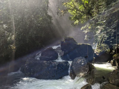 ramirezvaca - Jeden z wodospadów w Panamie, trochę zwariowane dojście ale się udało 
...