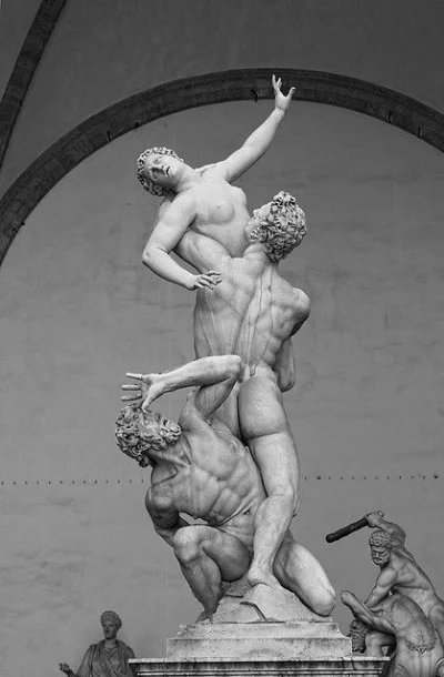 mull - Giambologna - Porwanie Sabinek 
Loggia dei Lanzi, Florencja 
#rzezba #sztuka...