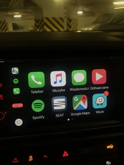 megalol - W końcu Waze dostępny w Carplay :) #apple #carplay #waze
