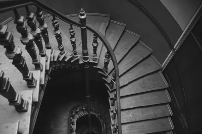 appo_bjornstatd - o jak uwielbiam klatki schodowe staromiejskich kamienic (｡◕‿‿◕｡)
#...