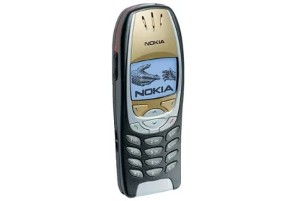 a.....k - @fortheworld: 
Nokia 6310i ( ͡° ͜ʖ ͡°)