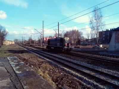 sylwke3100 - Stacja Siemianowice Śląskie, samotna ciufcia gdzieś tam sobie jedzie w k...