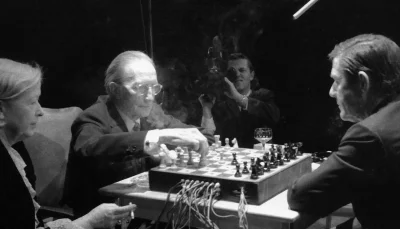 C.....l - John Cage i Marcel Duchamp grajo w szachy #slawni ##!$%@? #zdjecie