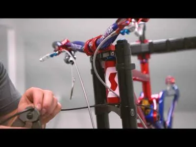 kanarex - Fajny filmik reklamujący firmę HOPE.

#rower #bikeporn #bikeboners