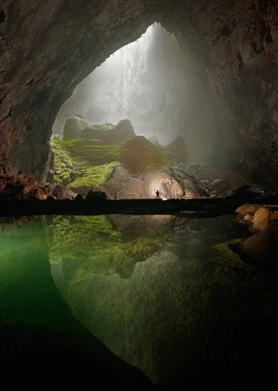 kono123 - Jaskinia Hang Son Doong, Wietnam

#ciekawostki #jaskinia #wietnam #earthp...