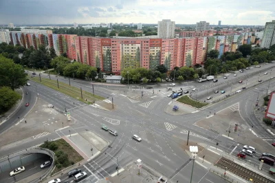 tabarok - Ten ze znaleziska ma 1,5k m2
W Legionowie na murze Narodowego Centrum Kryp...