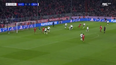 Ziqsu - Arjen Robben
Bayern - Benfica [1]:0

#mecz #golgif #ligamistrzow