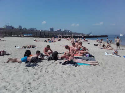 Jazavac - @ciapp: W weekend majowy w tym roku odeskie plaże były całkiem ok (pic rela...