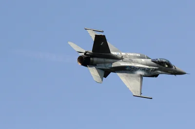 r.....r - Greckie solo na F-16 potwierdziło udział w Radomiu! Fota greka z zeszłego A...