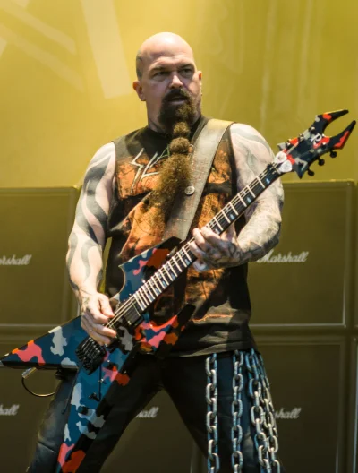 K.....w - #znanikurduple 
Kerry King (Slayer) - 169cm