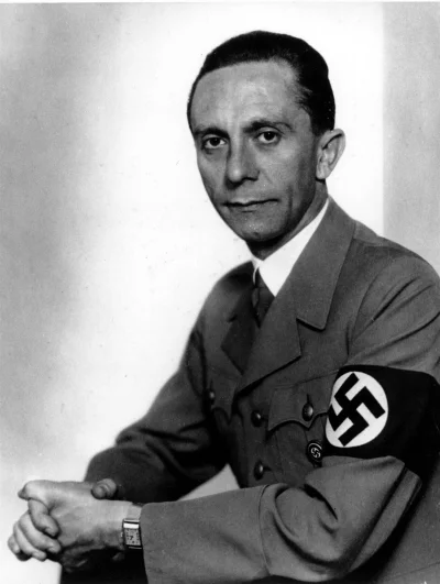 lechita - Joseph Goebbels (1897–1945) – niemiecki minister propagandy.

"Eine tause...
