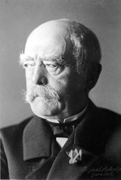 Formbi - bardzo mądra wypowiedź tow. Michała:
Bismarck wprowadził ustawy wyjątkowe pr...