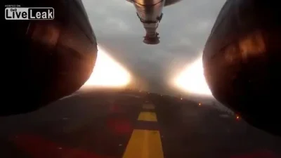 dobrazarazusune - #aircraftboners
Ciekawe ujęcie startu MiGa-29 z lotniskowca