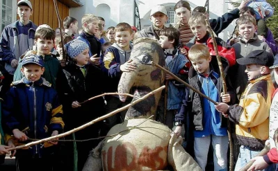 l.....v - Prawie jak w Pruchniku. Ej, czy to czasem nie kukła płoda żyda? xD