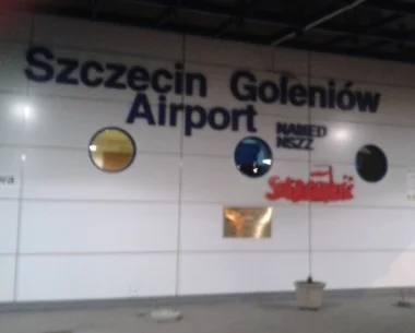 praktycznyprzewodnik - Jak dojechać do lotniska #szczecin #goleniow busem, pociągiem ...