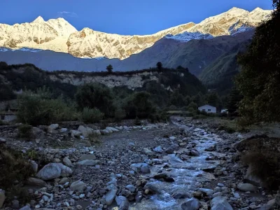 kotbehemoth - Poranny widok na Dhaulagiri - siódmy szczyt świata (8167 m). Strasznie ...