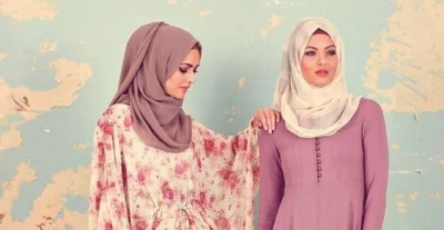 marcin--f - @Kwapiszon: A to jest dla porównania hidżab, który najczęściej noszą u na...