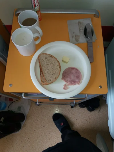 Kwassokles - #szpital #jedzenie #zdrowie Śniadanie raczej szpitalny standard 3 kromki...