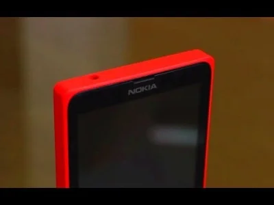 bgsCh3gJQD - Nokia zrobiła jeden model z androidem, no i wyszła z tego padaka.